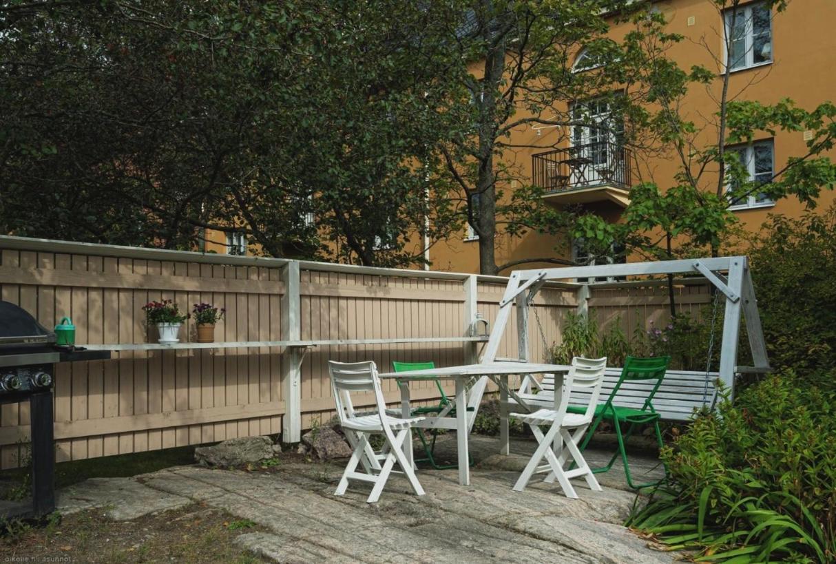 Wooden House Studio With Shared Garden Helsinki Kültér fotó